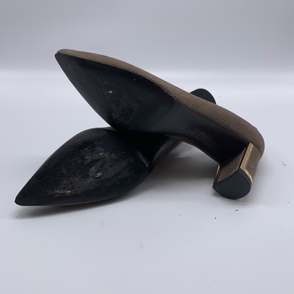 Stuart Weitzman Pointy Toe Textured Gray Taupe 5M - Picture 6 of 8